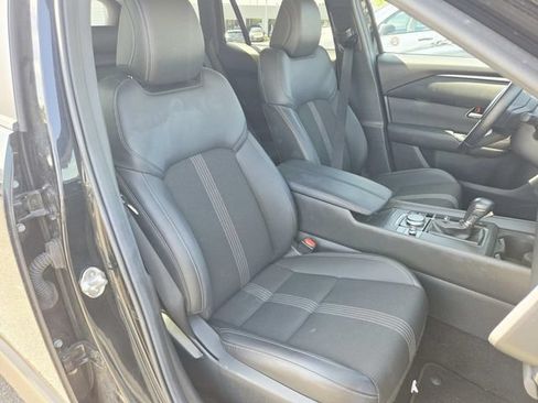Used 2025 MAZDA CX-50 AWD 2.5 S w/ Preferred Package image 12