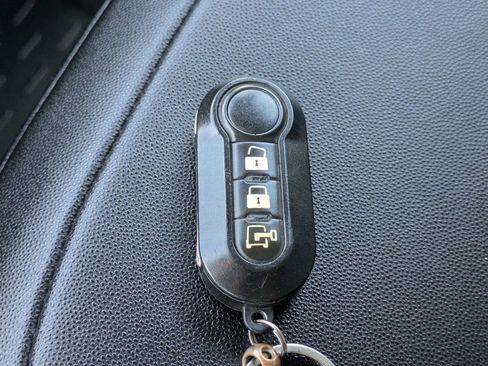 Used 2021 RAM ProMaster 2500 image 27