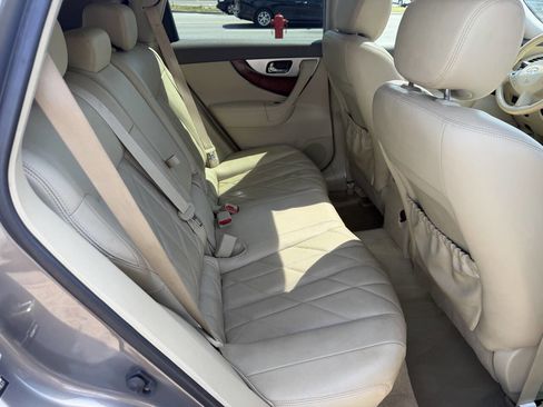 Used 2013 INFINITI FX37 AWD w/ Premium Pkg image 18