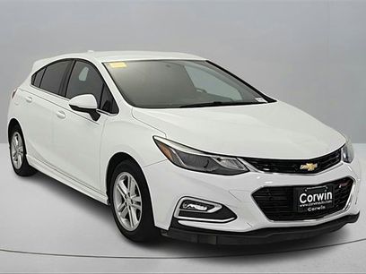 Used 2017 Chevrolet Cruze LT