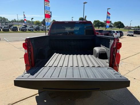 Used 2025 Chevrolet Silverado 1500 RST AWD/4WD image 32