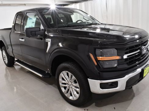 New 2026 Ford F150 XLT w/ XLT Chrome Appearance Package AWD/4WD image 5