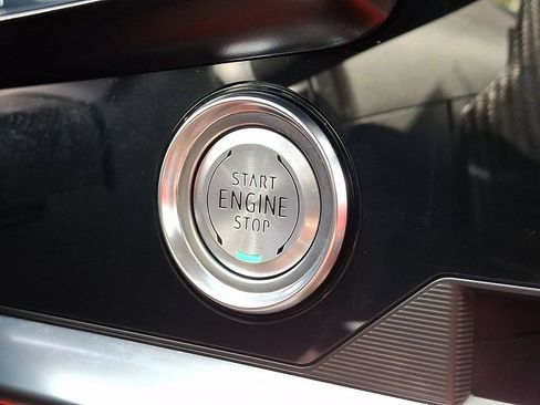 Used 2025 Chevrolet Corvette Z06 RWD image 22