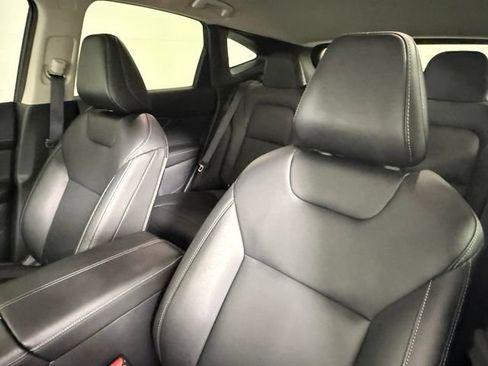 Used 2025 Nissan Murano SV FWD image 28