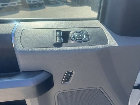 Used 2022 Ford F350 XLT w/ Snow Plow Prep Package image 14