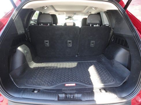 Used 2022 Ford Escape Titanium AWD/4WD image 11
