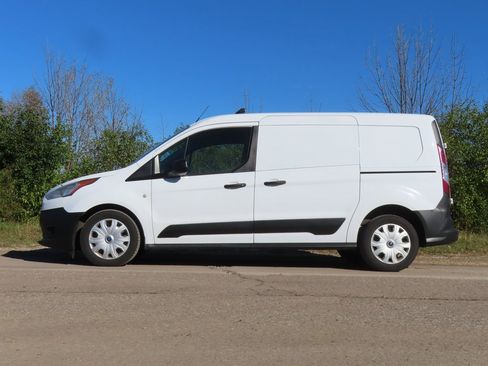 Used 2019 Ford Transit Connect XL image 26