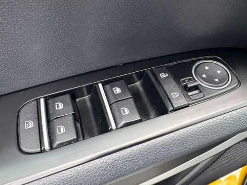 Used 2020 Kia Soul X-Line FWD image 5