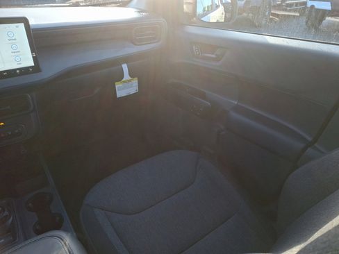 New 2025 Ford Maverick XLT w/ XLT Luxury Package image 11