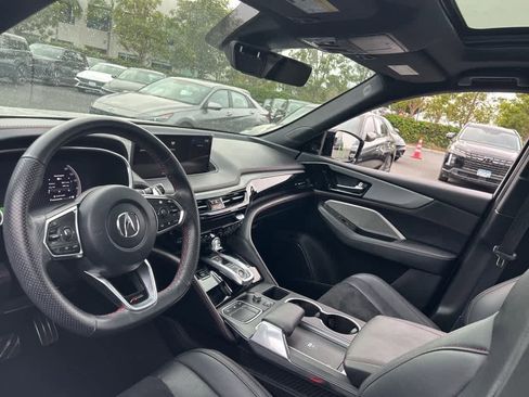 Used 2023 Acura MDX A-Spec image 8