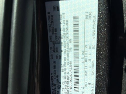 Used 2018 Ford Escape SE w/ SE Sync 3 Package image 11