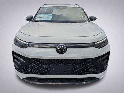 New 2026 Volkswagen Tiguan SE R-Line AWD/4WD image 8