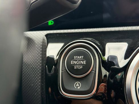 Used 2021 Mercedes-Benz A 220 4MATIC w/ AMG Line image 30