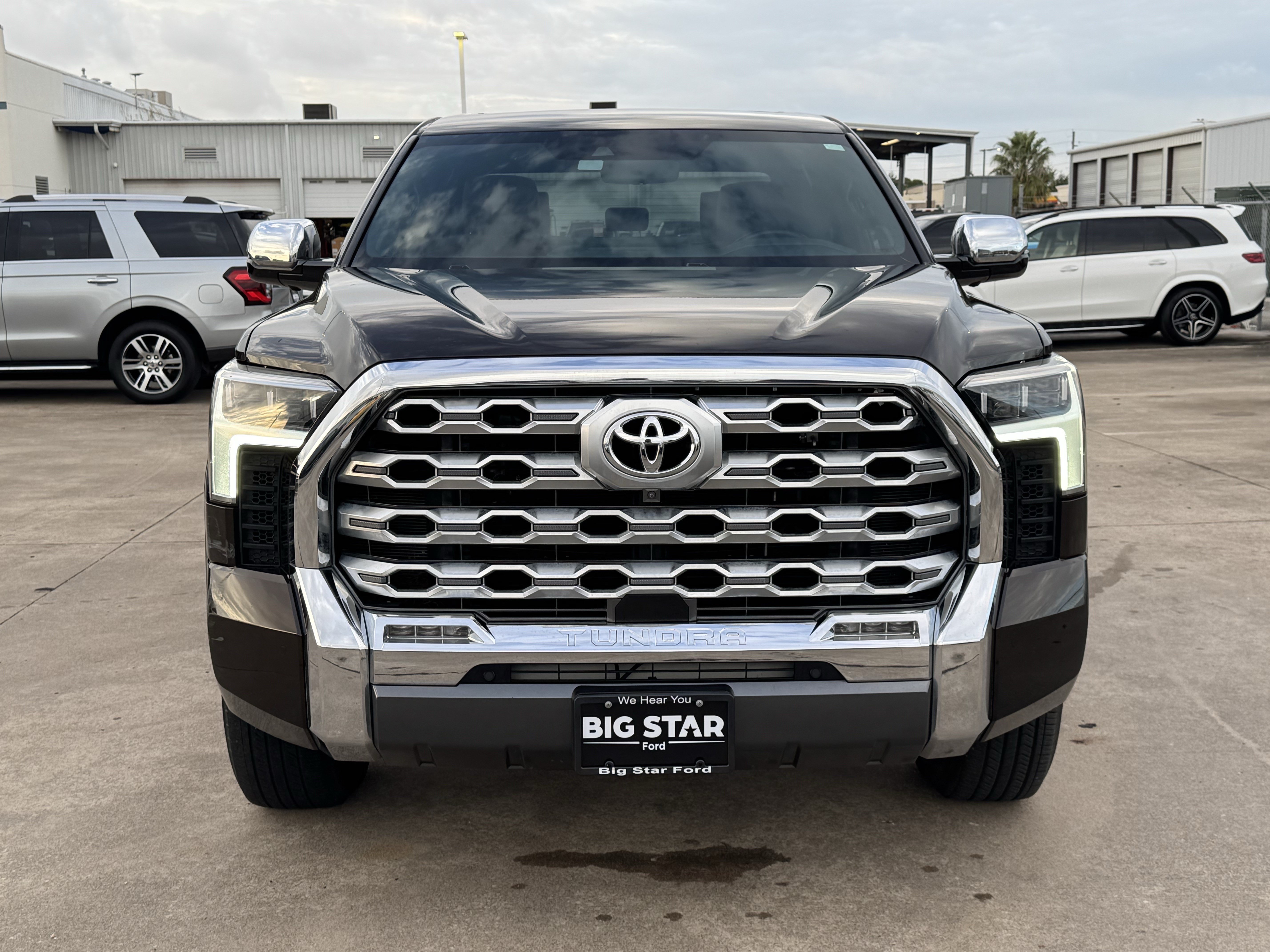 Used 2022 Toyota Tundra 1794 Edition w/ Advanced Package AWD/4WD image 11