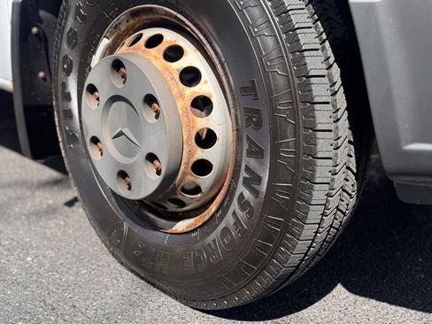 Used 2013 Mercedes-Benz Sprinter 3500 w/ Premium Pkg image 15