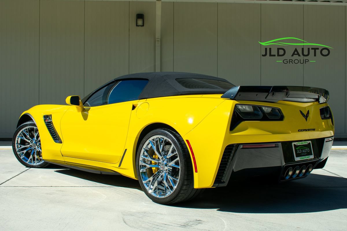 Used 2018 Chevrolet Corvette Z06 RWD image 8