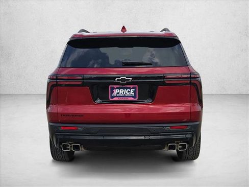 Used 2026 Chevrolet Traverse LT w/ Midnight/Sport Edition image 6