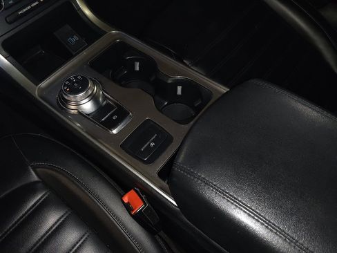 Used 2023 Ford Edge SEL image 26