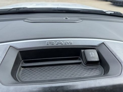 Used 2021 RAM 1500 Lone Star image 31