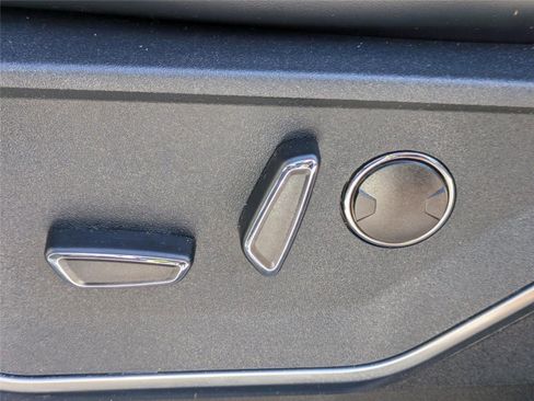 Used 2025 Ford F150 Raptor AWD/4WD image 22
