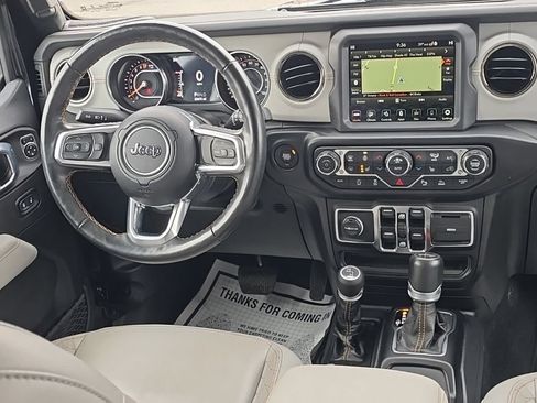Used 2021 Jeep Wrangler Unlimited Sahara image 23