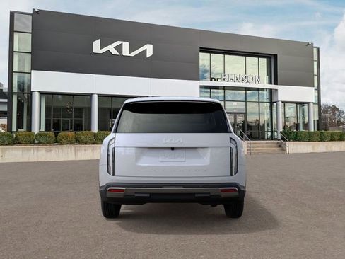 New 2027 Kia Telluride LX FWD image 6