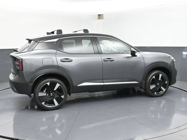 New 2026 Nissan Kicks SR FWD image 3