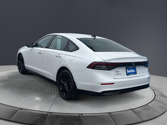 Used 2025 Honda Accord SE image 3