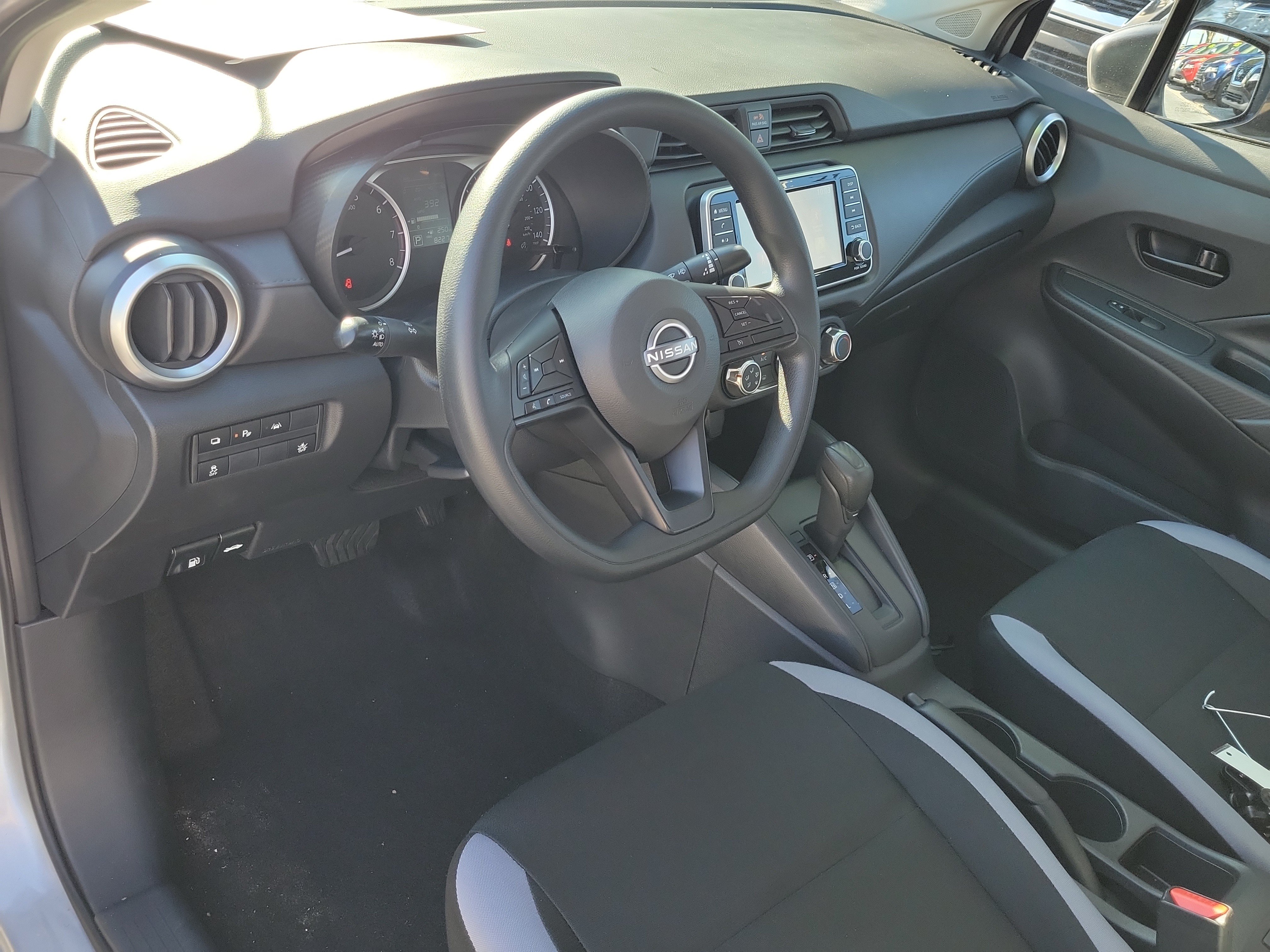 Used 2025 Nissan Versa S w/ Trunk Package FWD image 19