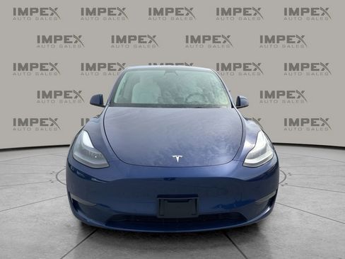 Used 2022 Tesla Model Y Performance image 9