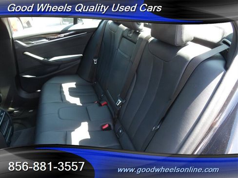 Used 2018 BMW 530i xDrive image 17
