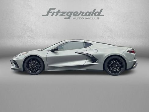 Used 2023 Chevrolet Corvette Stingray w/ Z51 Performance Package image 4