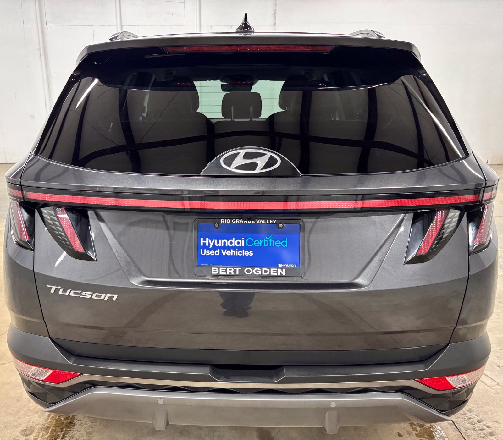 Certified 2023 Hyundai Tucson Limited FWD image 5
