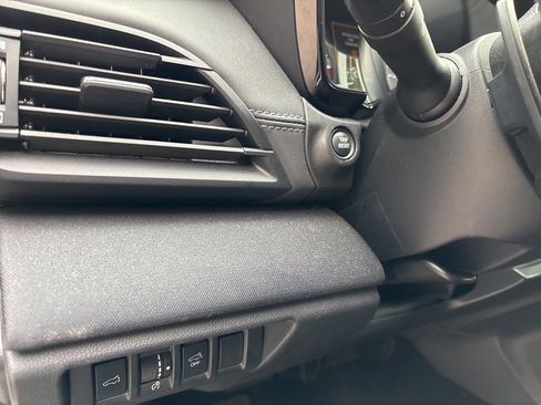 Certified 2022 Subaru Outback Premium image 9