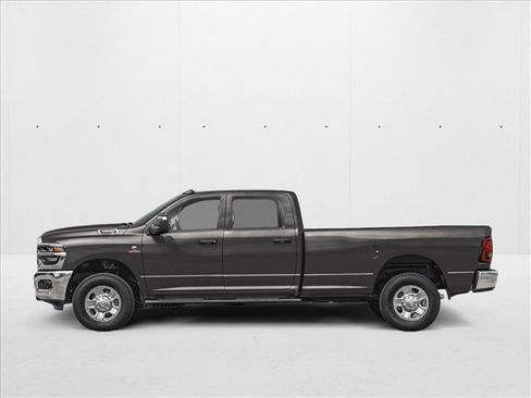 New 2026 RAM 3500 Laramie AWD/4WD image 3