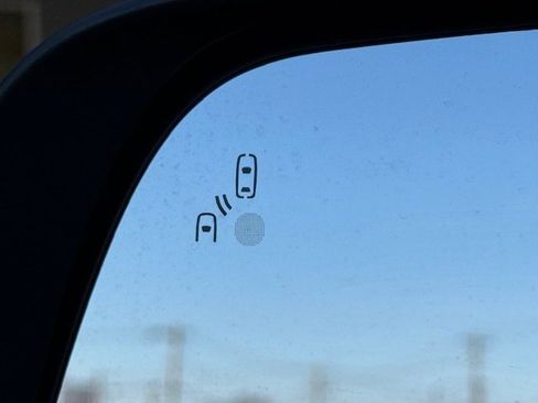 Used 2020 Ford Ranger Lariat w/ Trailer Tow Package image 11