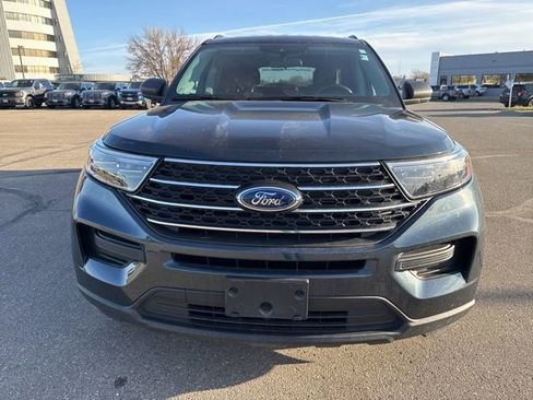 Used 2023 Ford Explorer XLT w/ Class IV Trailer Tow Package image 5