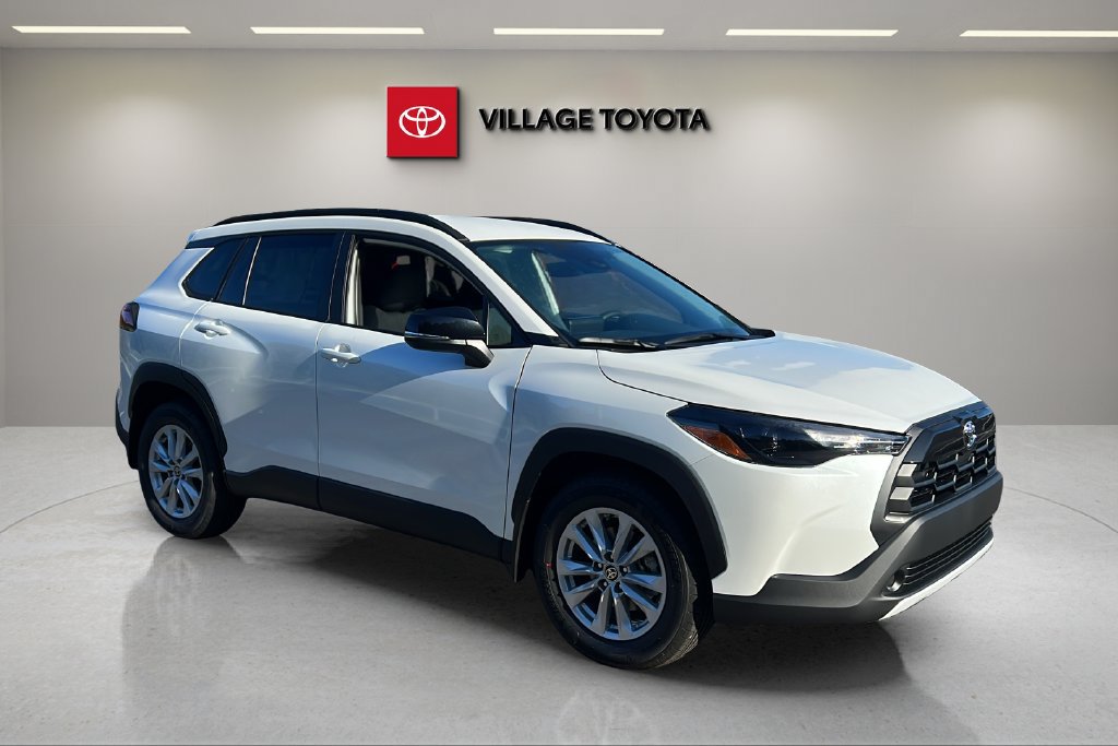 New 2026 Toyota Corolla Cross LE FWD image 7