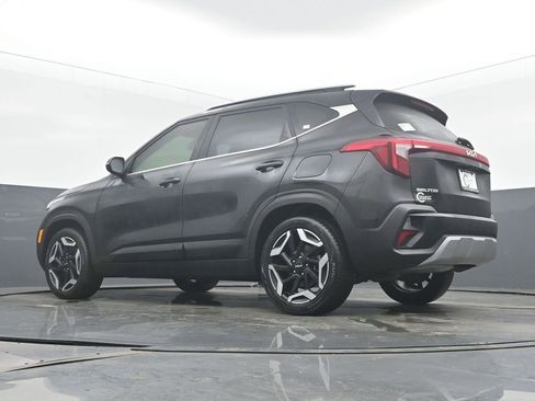 Used 2025 Kia Seltos SX w/ SX Sunroof Package image 48