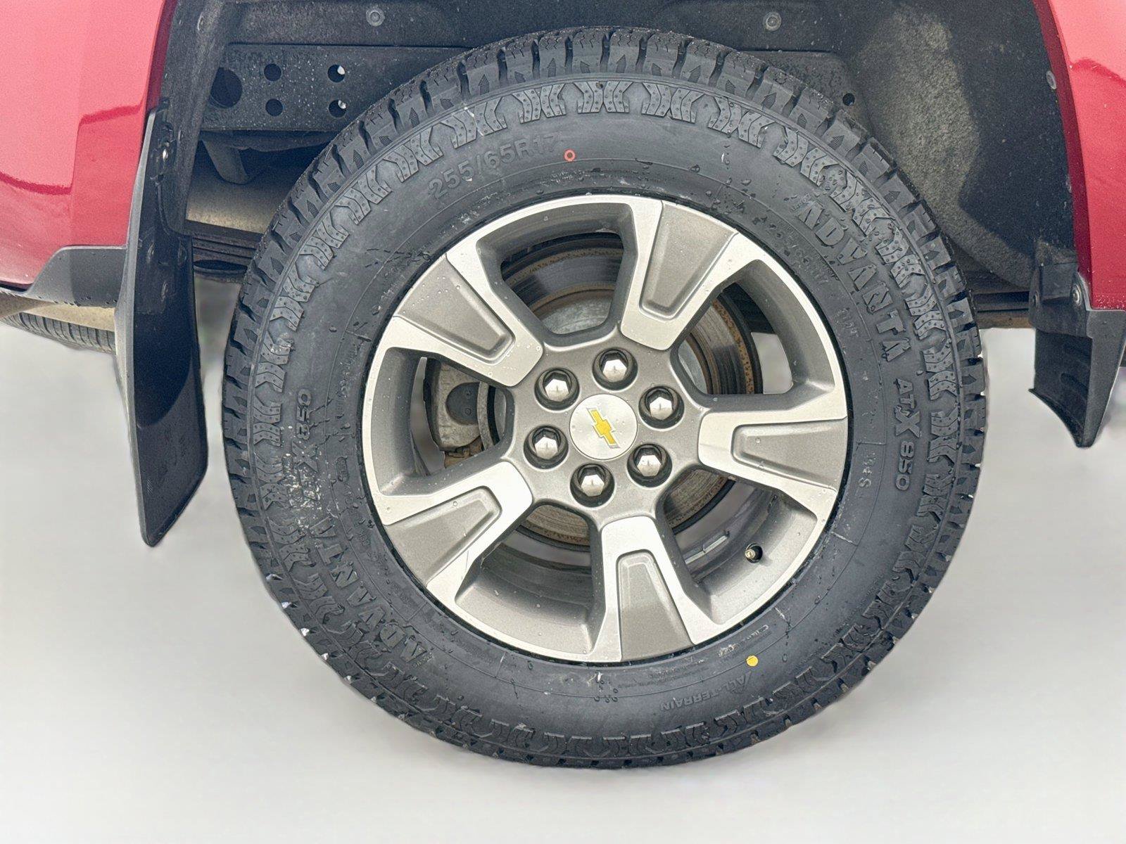 Used 2019 Chevrolet Colorado Z71 AWD/4WD image 32