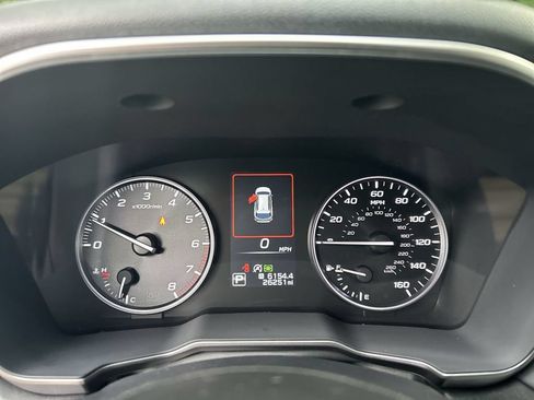 Certified 2024 Subaru Outback Limited AWD/4WD image 19