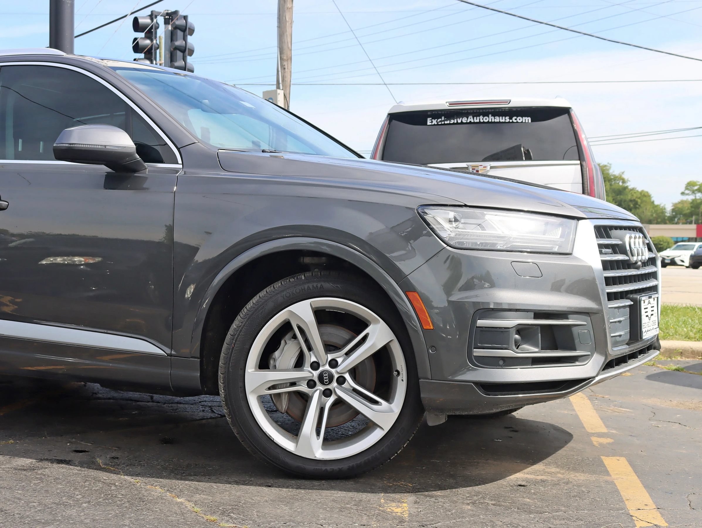 Used 2019 Audi Q7 3.0T Prestige AWD/4WD image 3