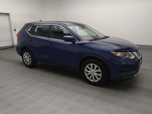 Used 2017 Nissan Rogue S FWD image 11