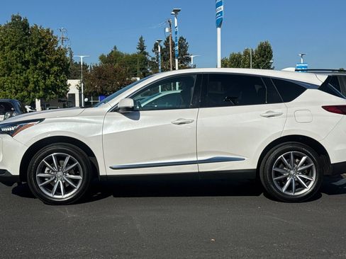 Used 2023 Acura RDX w/ Technology Package FWD image 2