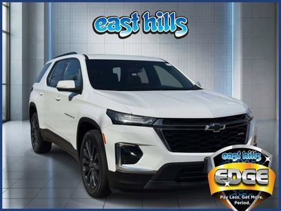 Certified 2023 Chevrolet Traverse RS