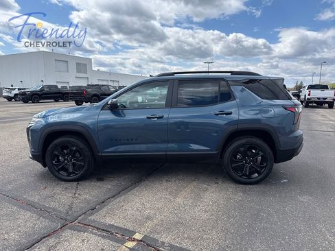 New 2026 Chevrolet Equinox LT AWD/4WD image 2