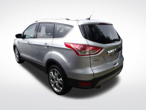 Used 2015 Ford Escape Titanium w/ Equipment Group 301A FWD image 11
