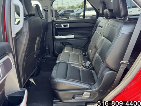 Used 2023 Ford Explorer XLT w/ Equipment Group 202A AWD/4WD image 37