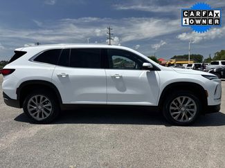 Used 2025 Buick Enclave Preferred FWD video 2