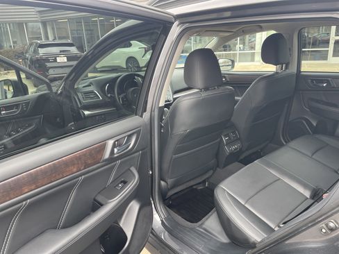 Used 2019 Subaru Outback 2.5i Limited image 13